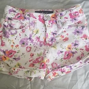 Jordache floral shorts 3T